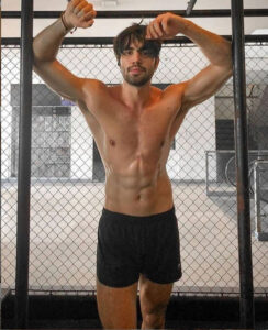 Sweaty Sexy Kirk Bondad – RDDANTES