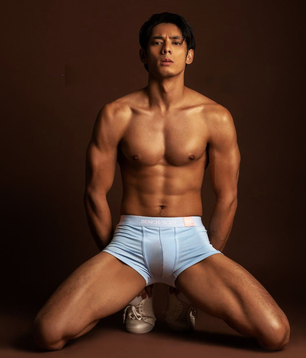 Luis hontiveros nude